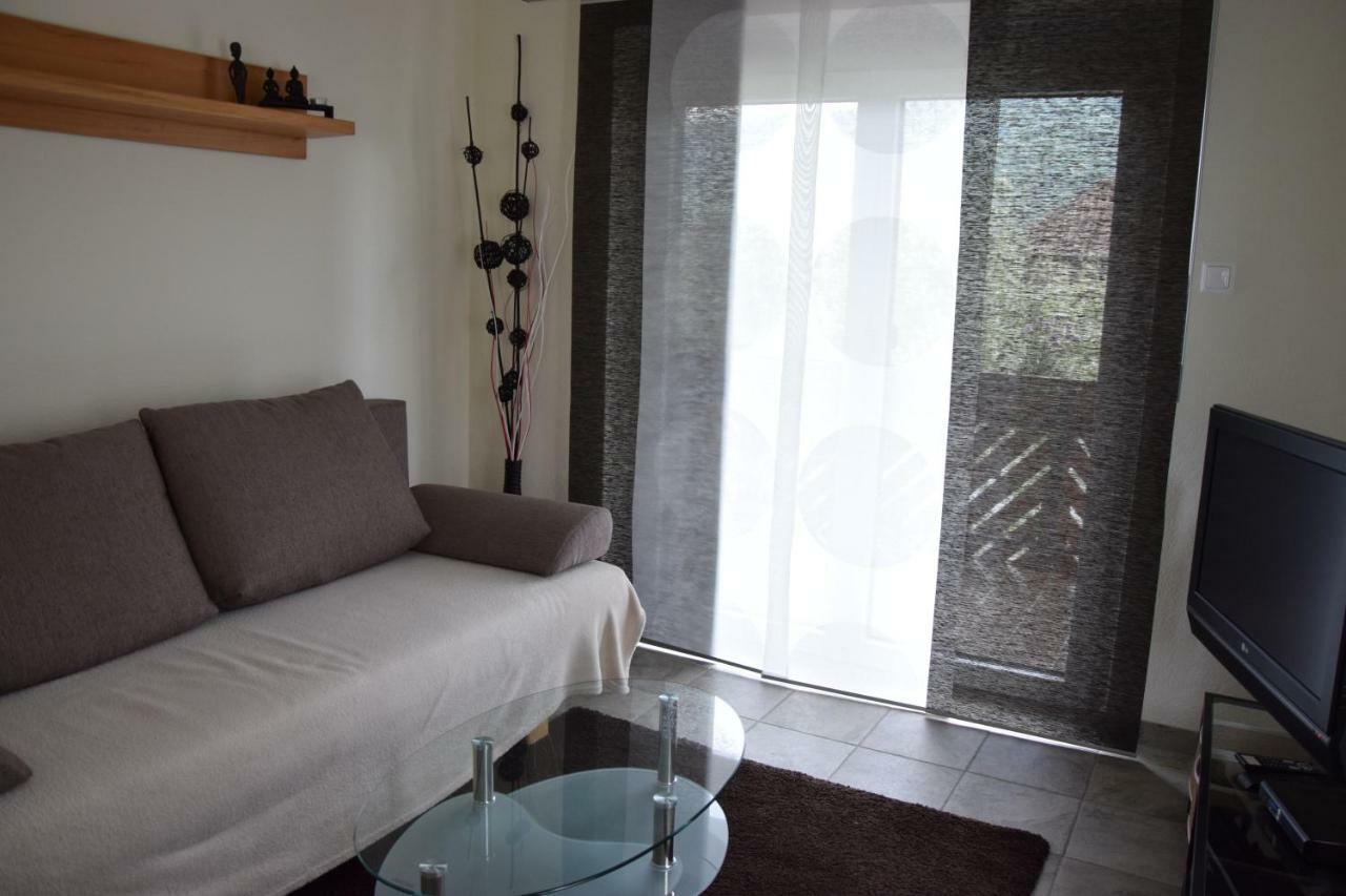 Appartement Stichauner Tschoran المظهر الخارجي الصورة